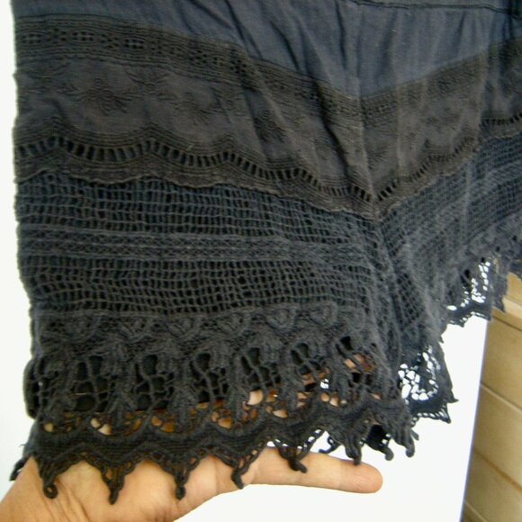 No Boundaries (NoBo) Lg (11-13) Drawstring Black Boho Lacy Short Shorts - Picture 3 of 6